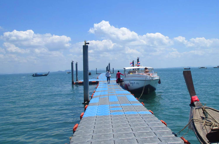 Tonsai Pier